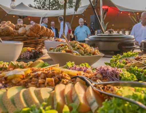 Warm en koud buffet Van het Huys met gerechten naar keuze